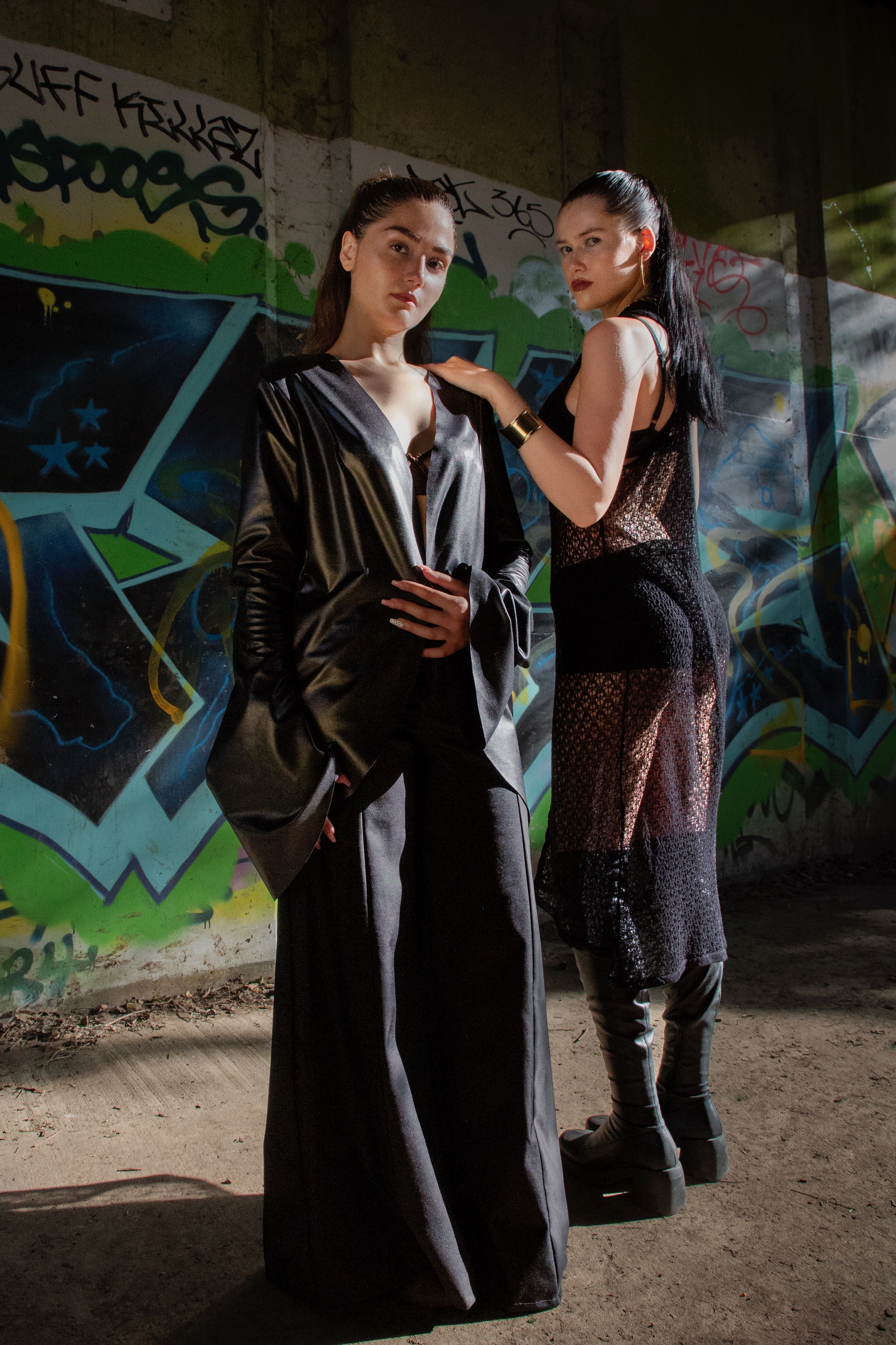 Look II and III Standing Profiles